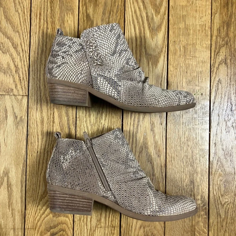 Baretraps Grafton Snake Embossed Ankle Boots Women's 6.5 M Side Zip Block Heel‎